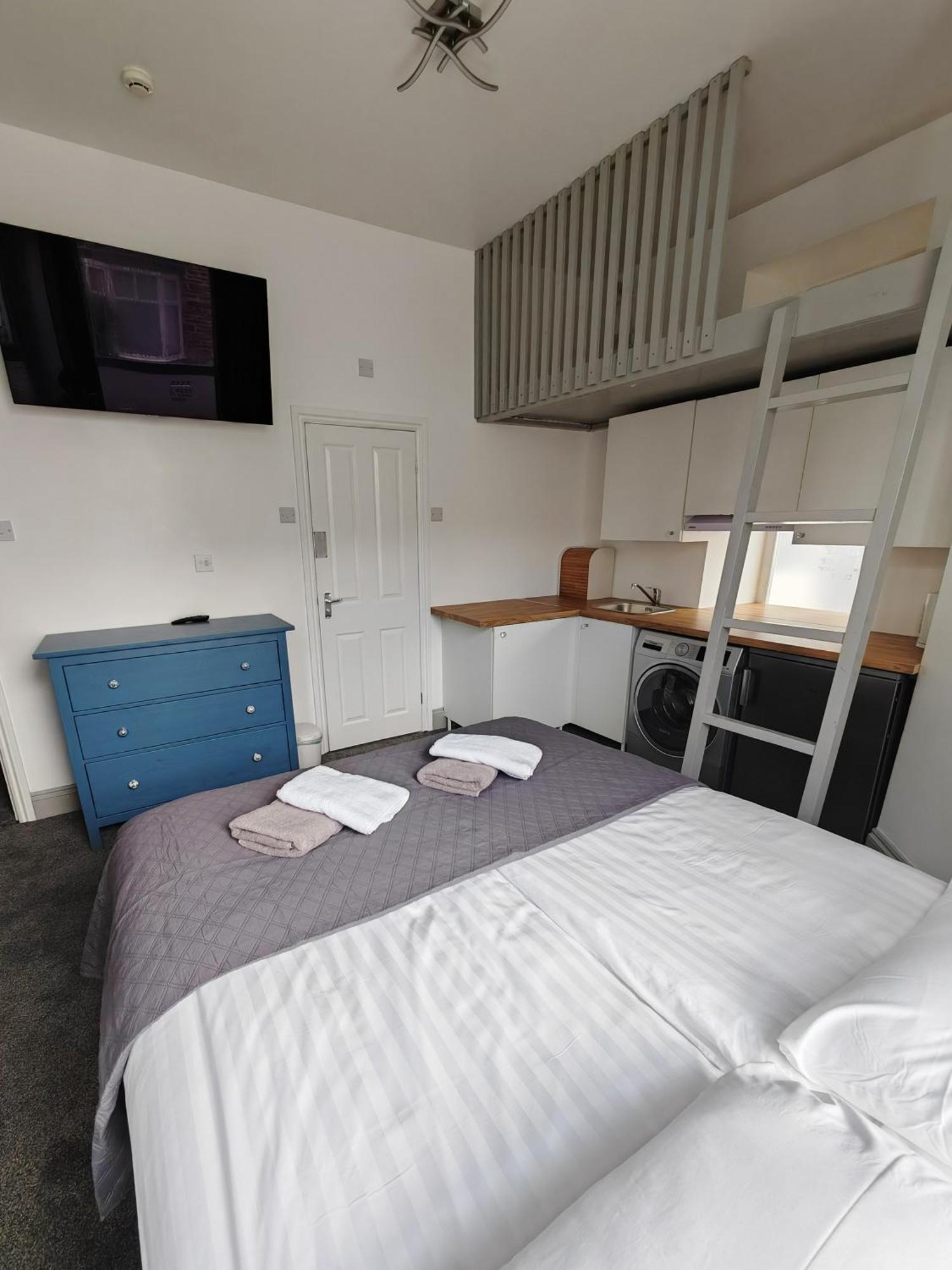 Town Lodge New Quay Rom bilde