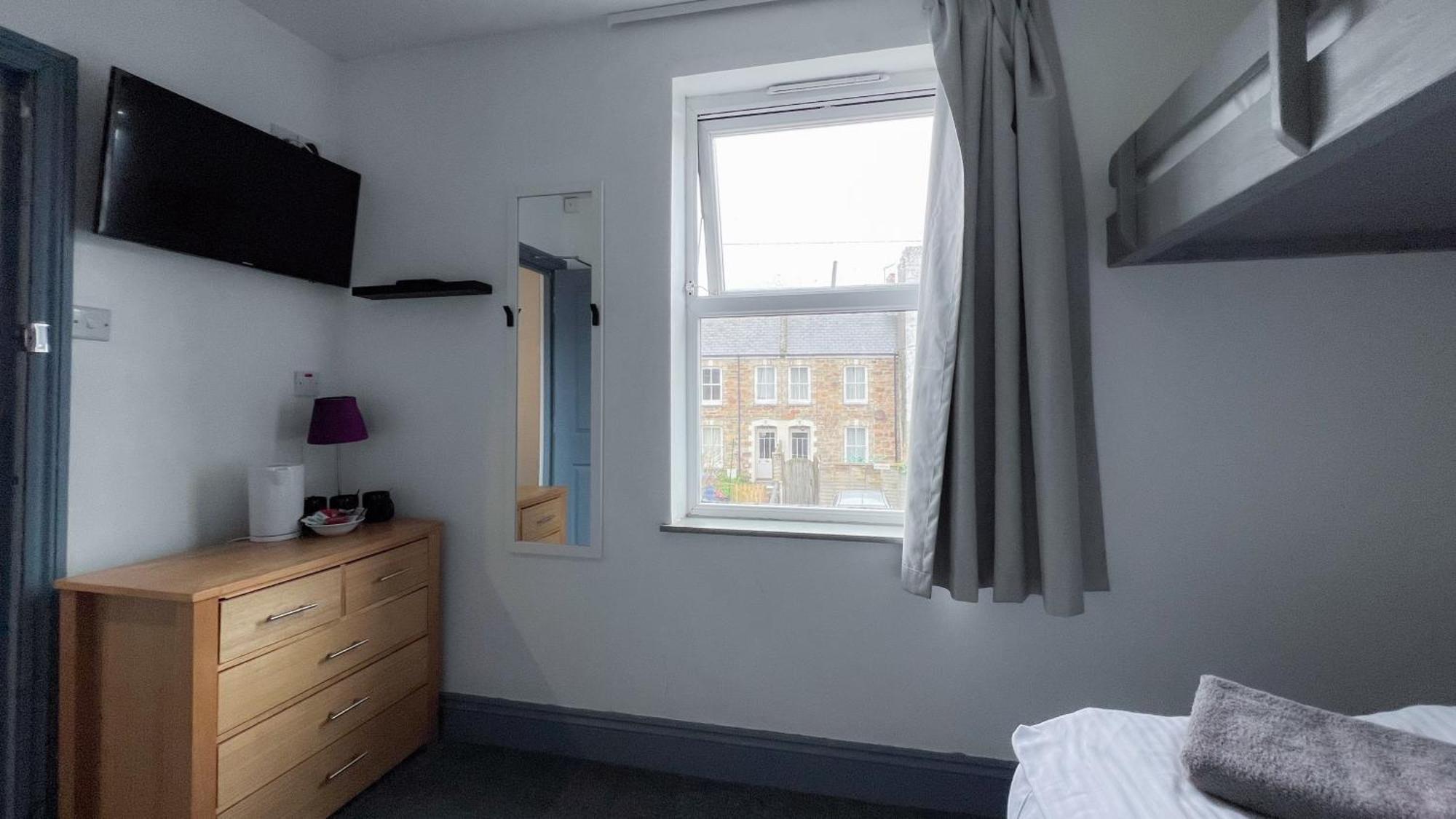 Town Lodge New Quay Rom bilde